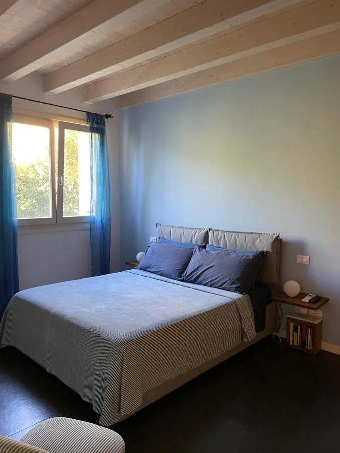 Villa Arzilla Desenzano del Garda 0*,  Włochy